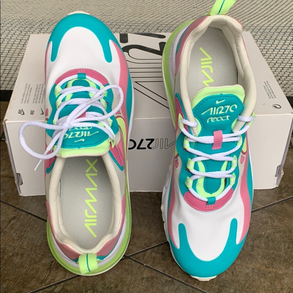 NIKE W AIR MAX 270 REACT white/barely volt - Picture 7 of 16